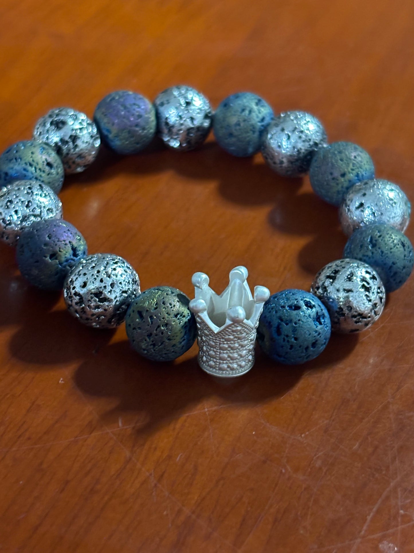 PULSERA ELEGANTE CON CORONA 6 DOLARES, BEAUTIFUL ELEGANT BRACELETS WITH CROWN 6 DOLLARS